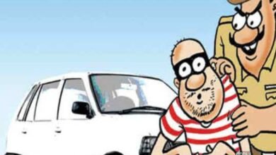 Photo of चेकिंग के दौरान कार व बाइकों से लाखों की नकदी बरामद