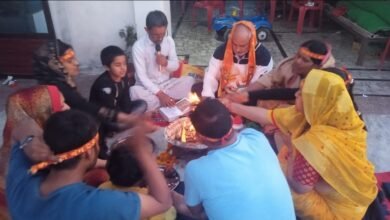 Photo of माता पिता समाज के असली भगवान उनके नाम पर किया गया यज्ञ समाज का करता है कल्याण : शिवमंगल सिंह