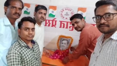 Photo of पत्रकारों के हक की लड़ाई लड़ने वाले योद्धा की प्रथम पुण्यतिथि पर दी गई श्रद्धांजलि