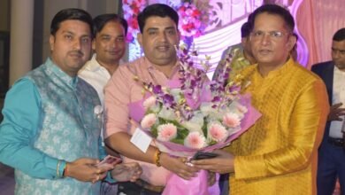 Photo of डीआईजी की बहन के विवाह पर समाजसेवी राहुल अग्निहोत्री ने दी बधाई एवं शुभकामनाएं 