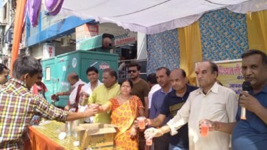 Photo of श्री श्याम जी सेवा समिति ने वितरित किया शर्बत