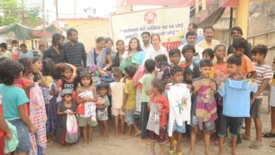 Photo of आओ इस दिवाली हम कपड़ो के दान से करे शुरुआत : मीनाक्षी गुप्ता